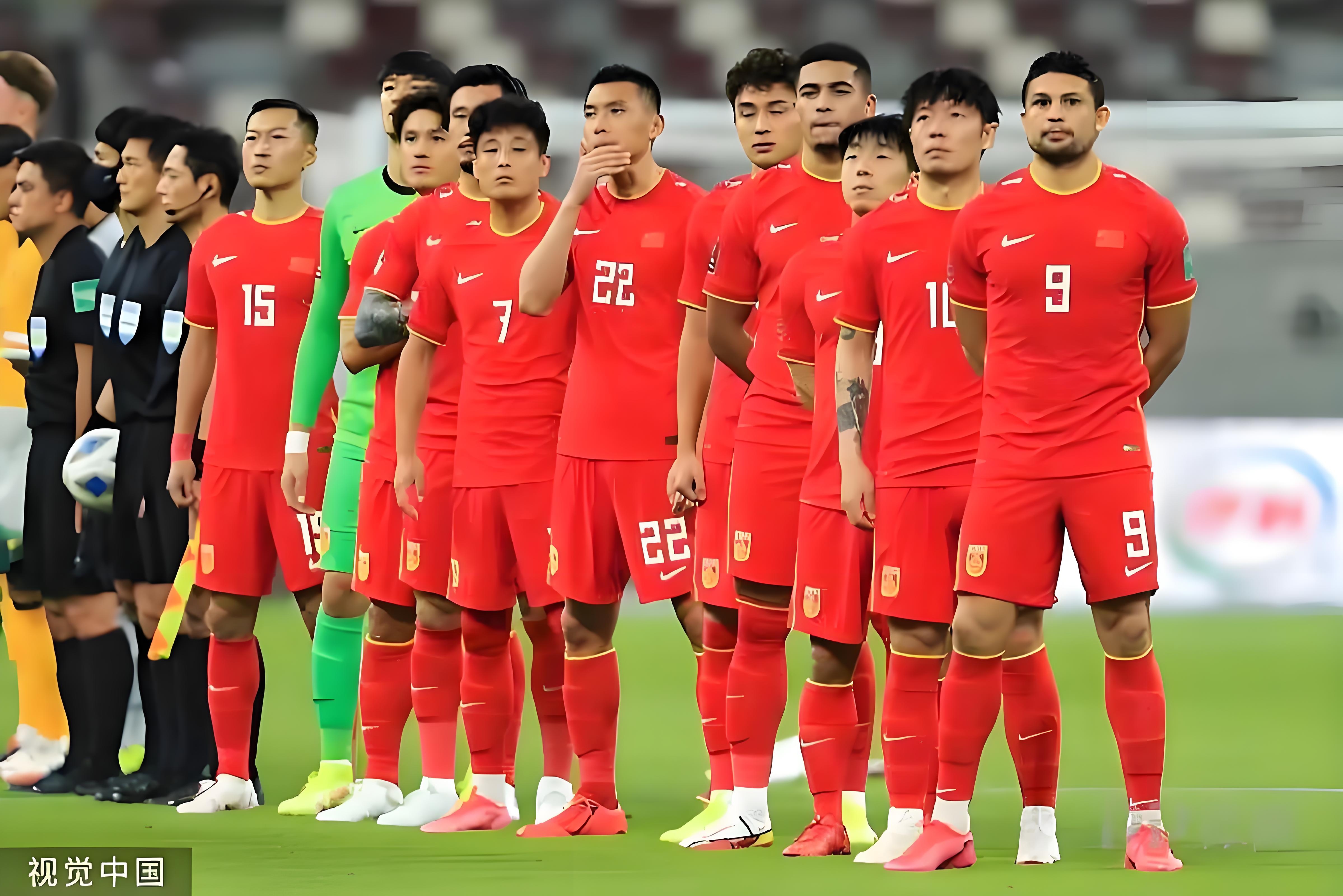 关于中国足球联赛上演精彩对决，胜负悬殊的信息